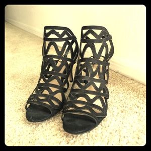 Vince Camuto Heels